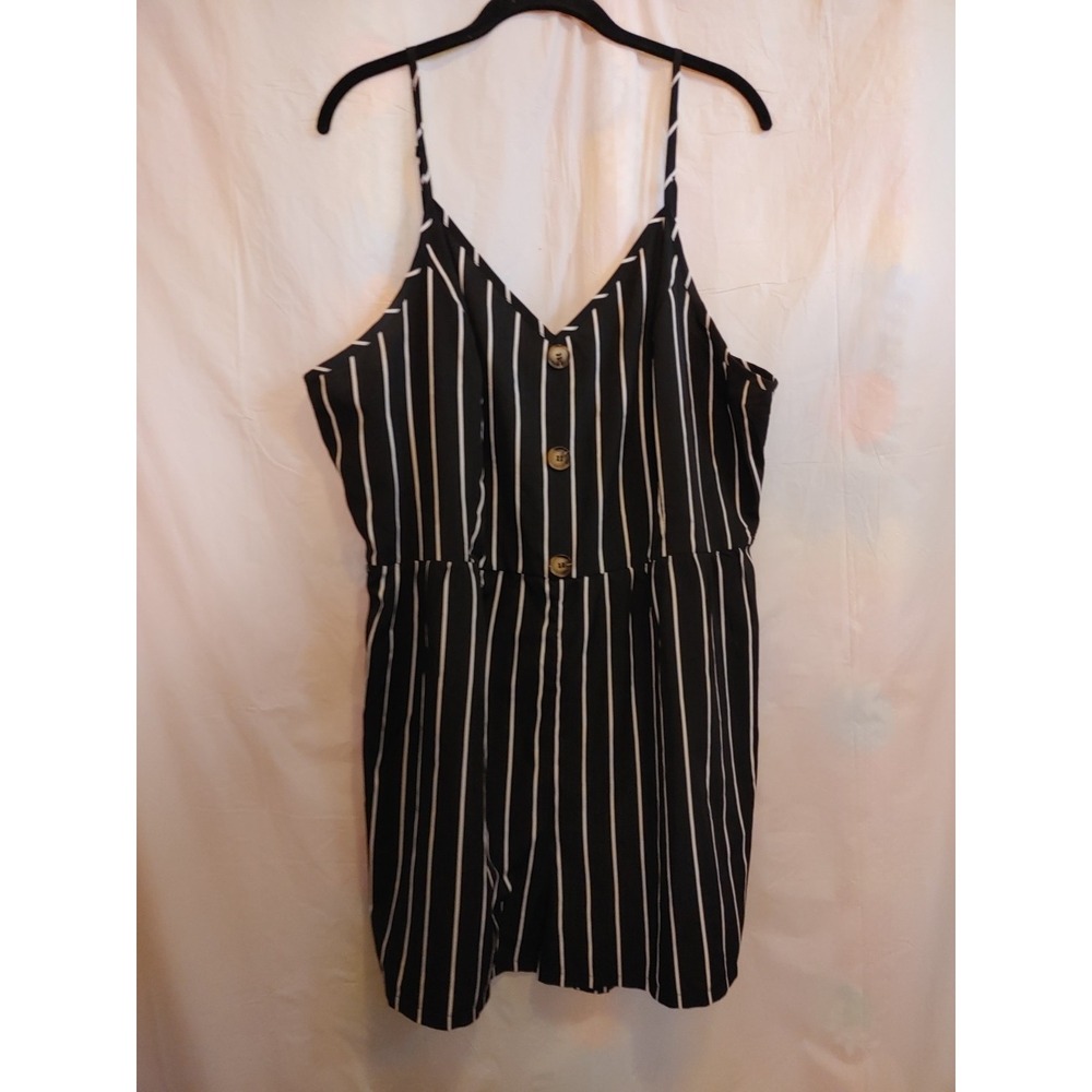 Shein Curve Black And White Striped Romper Shorts Spaghetti Strap Women's Sz 4XL